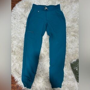 Figs Zamora Joggers Scrub. Limited edition color! Size XXS Regular length!